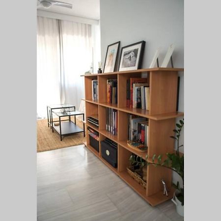 Your Cozy Downtown Home - Apartment ラリサ エクステリア 写真
