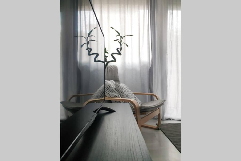 Your Cozy Downtown Home - Apartment ラリサ エクステリア 写真
